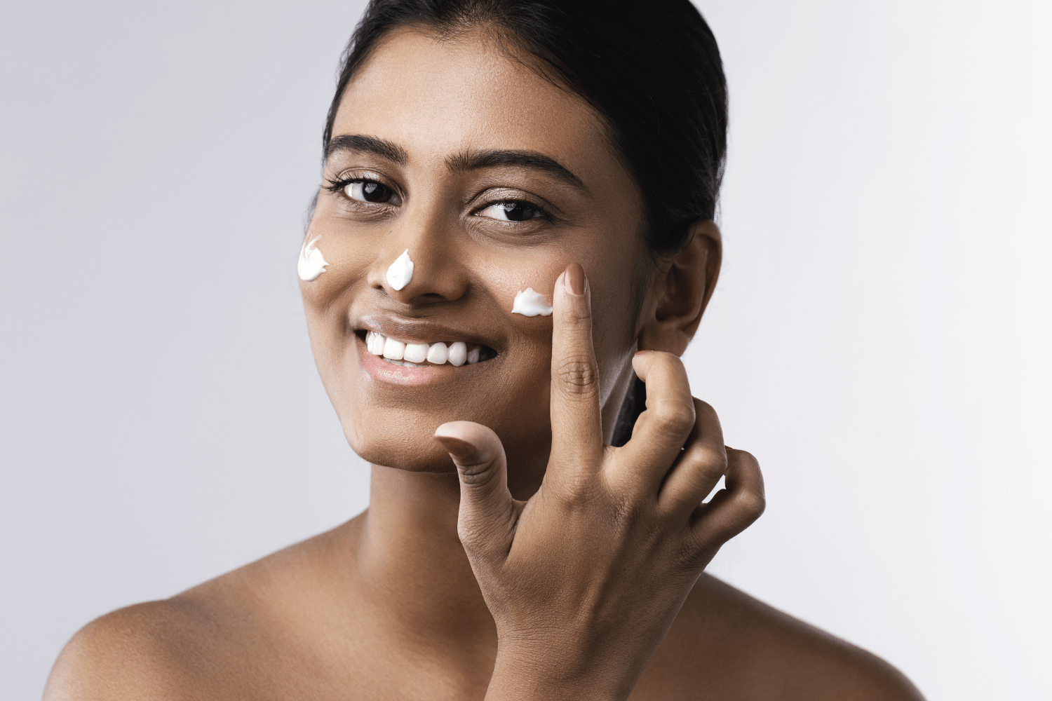 The 5 Best Picks of Niacinamide: The Anti-Aging Facial Cream You Didn't Know You Needed